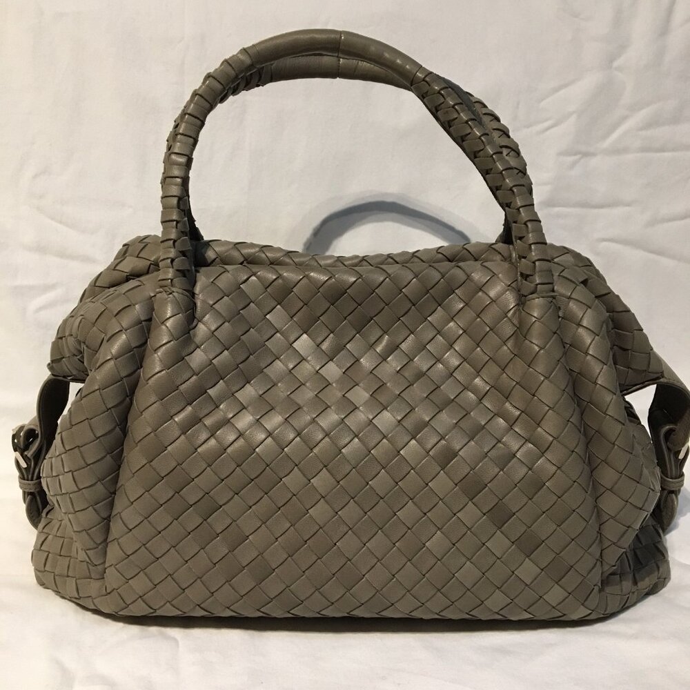 Intrecciato handbag by Davids in taupe grey color, NWOT
